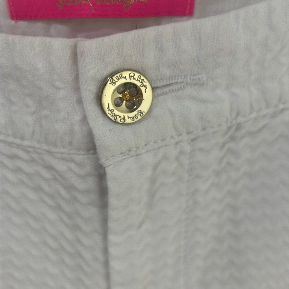 LILLY PULITZER Buttercup Shorts in Resort White Size 2 - Picture 7 of 14